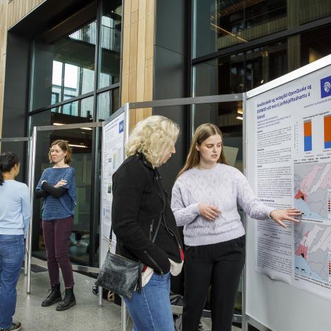 Nemendur kynna verkefni sín